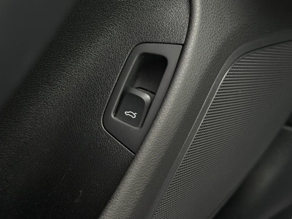 Q3 2.0 TFSI 220 Quattro S-Tronic Ambiente 2015 occasion 35300 Foug&egrave;res