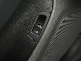 Q3 2.0 TFSI 220 Quattro S-Tronic Ambiente 2015 occasion 35300 Foug&egrave;res