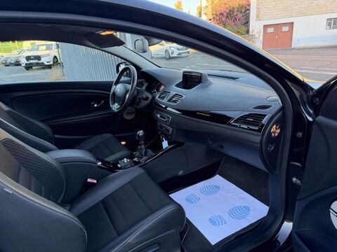 M&eacute;gane Coup&eacute; 1.5 Energy dCi - 110 Bose gps + clim + camera AR + Rad 2014 occasion 19100 Brive-la-Gaillarde