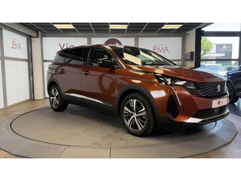 5008 BlueHDi 130 EAT8 Allure Phase 2 - 2022 - CARPLAY - CAMERA - 2022 occasion 60740 Saint-Maximin