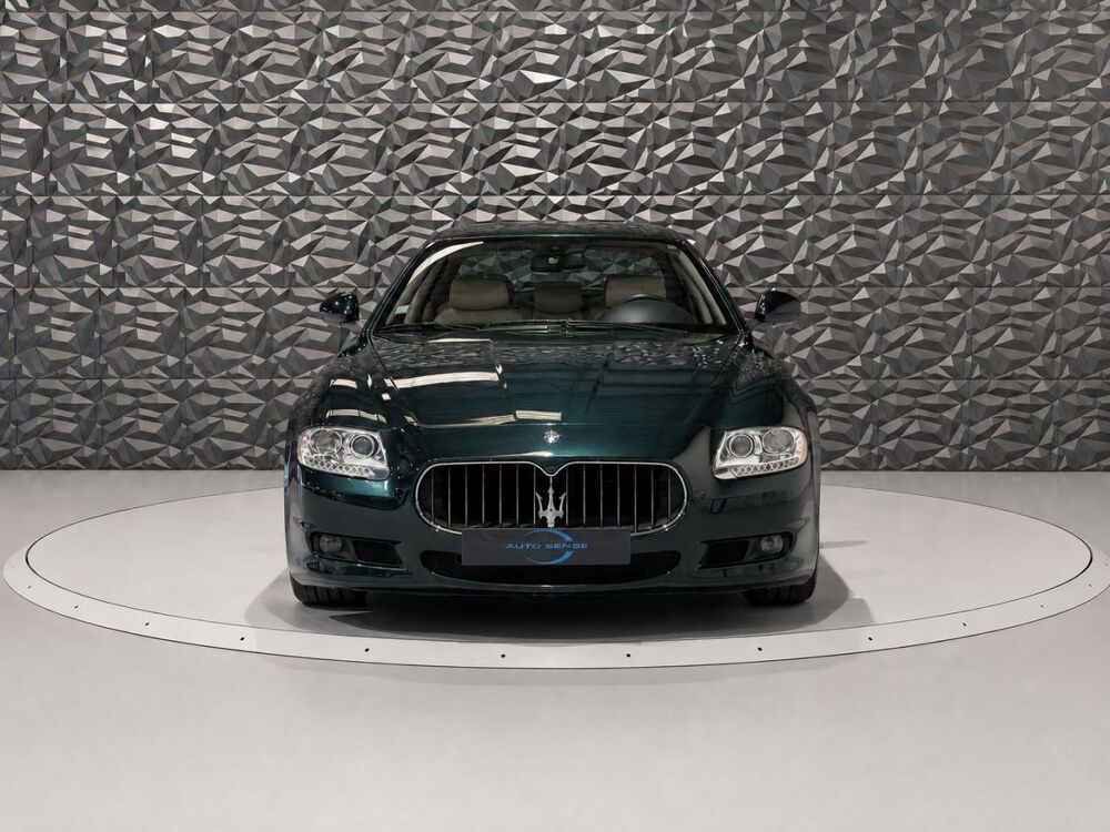 Quattroporte 4.2 V8 - BVA 2009 BERLINE . PHASE 2 2010 occasion 78680 &Eacute;p&ocirc;ne