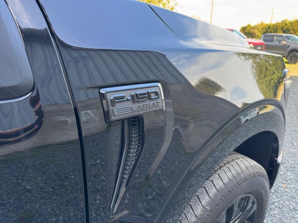 Divers LARIAT FLEXFUEL 5.0 V8 SUPERCREW 2026 occasion 78780 MAURECOURT