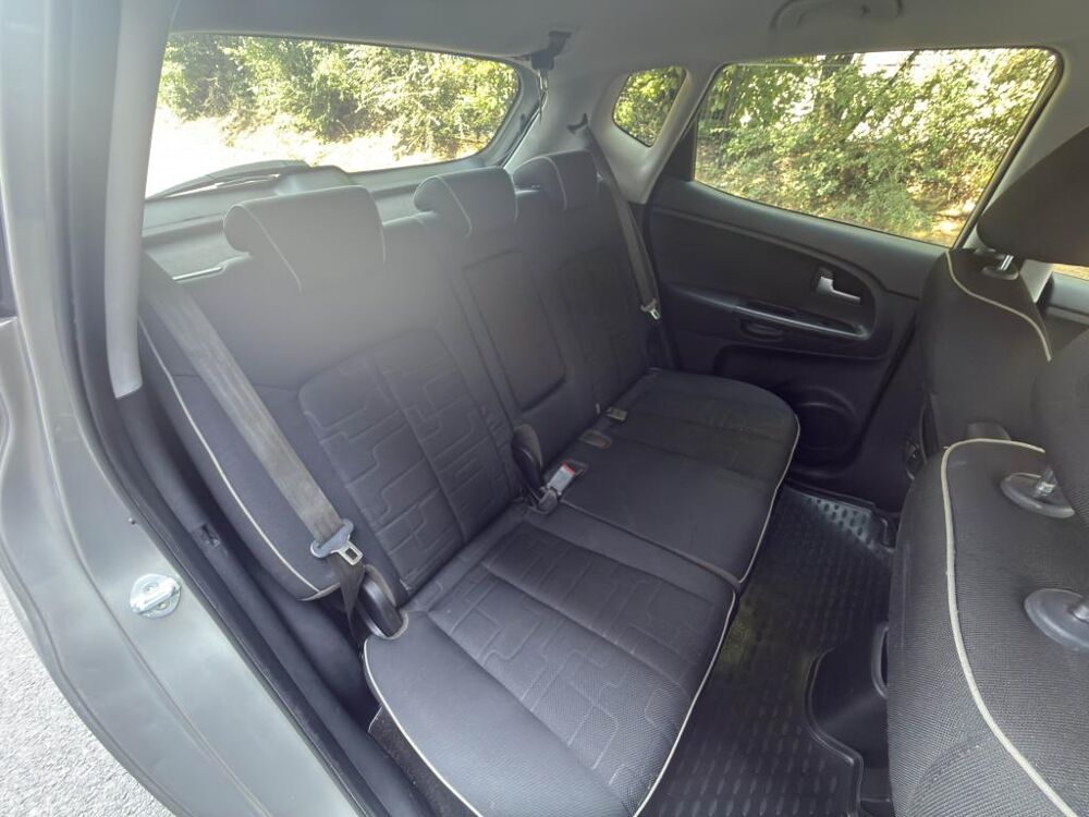 Venga 1.6 CRDi 115 BERLINE Edition 7 2013 occasion 77185 Lognes