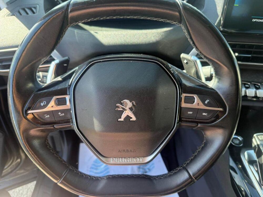 3008 Hybrid - 225 Bva Allure Pack gps + clim + radar AR 2021 occasion 19100 Brive-la-Gaillarde