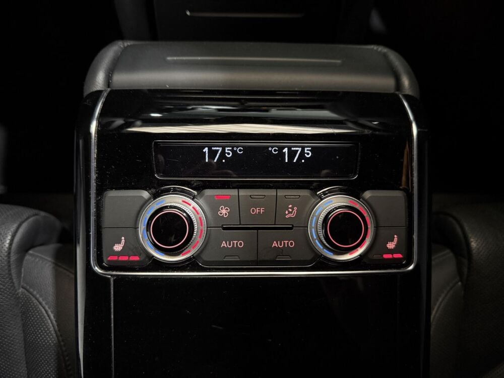 S8 PLUS 4.0 V8 TFSI 605 QUATTRO TIPTRONIC BVA - Toit ouvrant & 2016 occasion 94360 Bry-sur-Marne