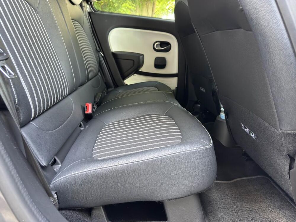 Twingo 1.0 Sce - 75 2020 III BERLINE Intens PHASE 2 2020 occasion 77185 Lognes