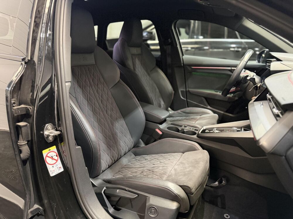 A3 Sportback 1.4 45 TFSI e - 245 S-Tronic 6 8Y Competition SU 2023 occasion 94360 Bry-sur-Marne
