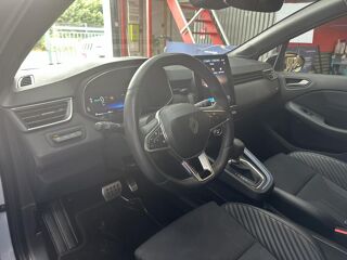 Clio 1.6 E-Tech Hybride - 145 - BVA multi-modes 2024 V BERLINE E 2025 occasion 33370 Artigues-pr&egrave;s-Bordeaux