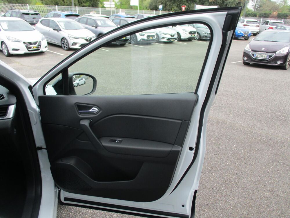 Symbioz E-Tech Hybride 145 Evolution 2025 occasion 31660 Bessi&egrave;res