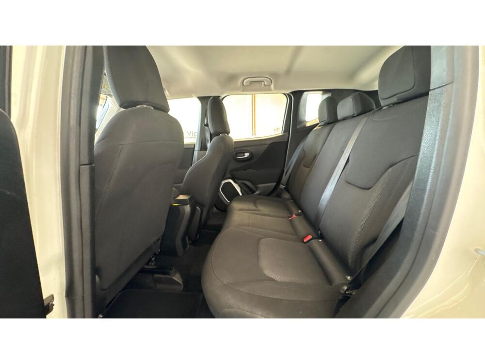 Renegade - 120 4x2 Limited / SUIVI FACTURE / DETECTEUR ANGLE MORT / 2019 occasion 17600 Saujon