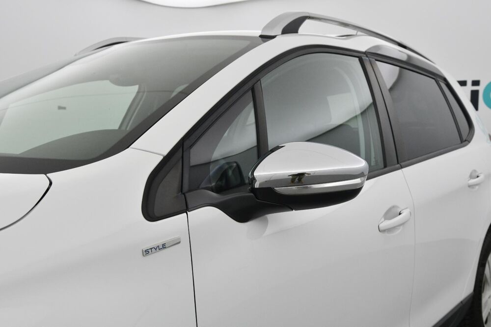 2008 PureTech 82ch BVM5 Style +CARPLAY 2019 occasion 33620 Cavignac