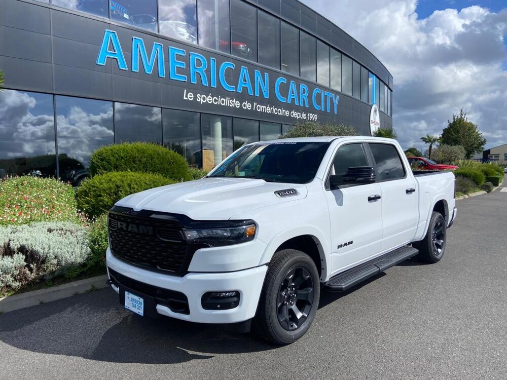 RAM 1500 CREW CAB BIGHORN NIGHT EDITION 2025 occasion 91830 Le Coudray-Montceaux