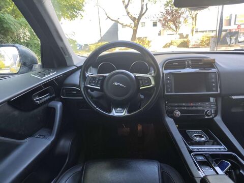 F-PACE 2.0 D - 180 - BVA - Stop/Start Prestige 2017 occasion 77185 Lognes