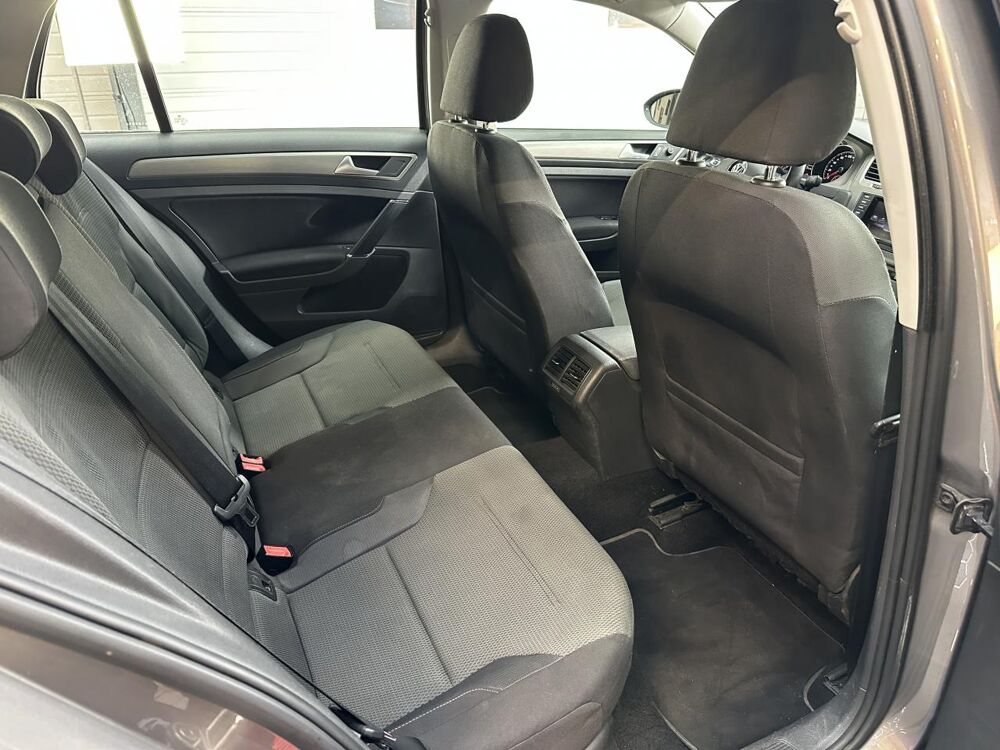 Golf 1.4 16V TSI ACT BlueMotion - 140 VII BERLINE Confortline PH 2014 occasion 33370 Artigues-pr&egrave;s-Bordeaux