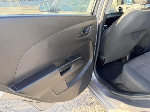 Aveo 1.2 - 86 LT clim + radar AR 2012 occasion 19100 Brive-la-Gaillarde