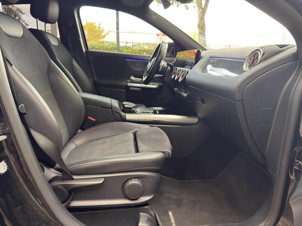 Classe GLA GLA 250 e + Hybrid EQ Power - BV 8G-DCT - BM H247 AMG Line 2021 occasion 77185 Lognes
