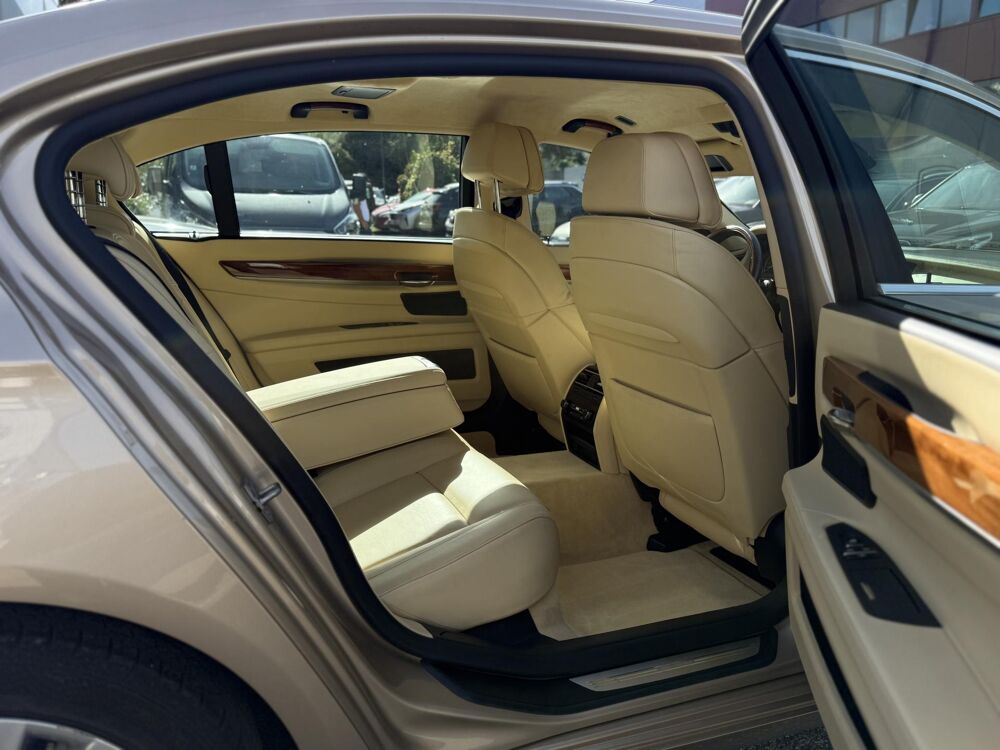 S&eacute;rie 7 750Li xDrive Exclusive Individual SUIVI BMW GARANTIE 12 MOIS 2011 occasion 94360 Bry-sur-Marne