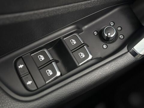 Q2 35 TDI 150 S-Tronic S Line 2025 occasion 35300 Foug&egrave;res