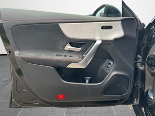 Classe CLA 250 e + Hybrid EQ Power - BV 8G-DCT AMG Line 2020 occasion 06250 Mougins