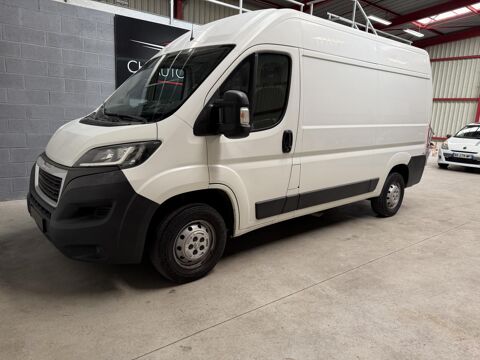 Annonce voiture Peugeot Boxer 15990 €
