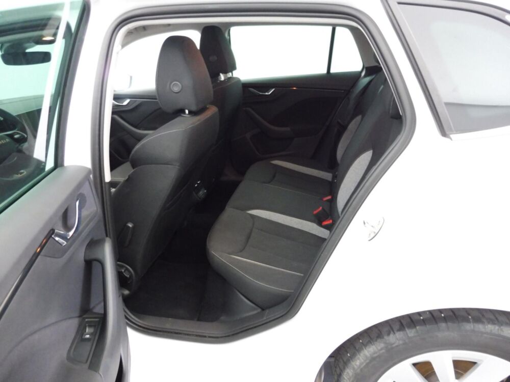 Scala 1.0 tsi 116ch selection 2025 occasion 34190 Ganges