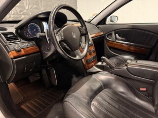 Quattroporte 4.2i 2004 BERLINE . PHASE 1 2004 occasion 78680 &Eacute;p&ocirc;ne