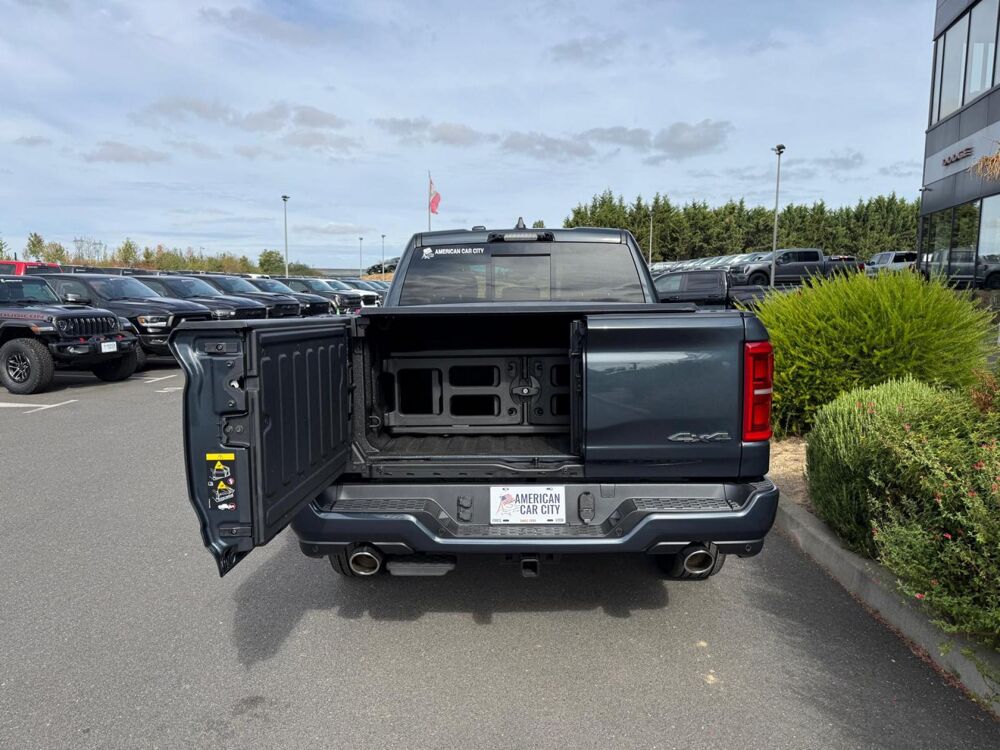 RAM 1500 CREW LIMITED V8 5.7L HEMI HAYON MULTI 2026 occasion 91830 Le Coudray-Montceaux