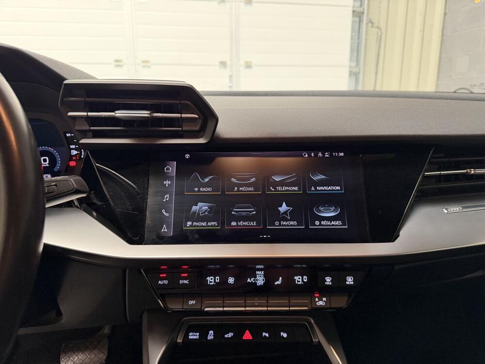 A3 8Y 40 TFSI-e 204 BUSINESS LINE S-TRONIC6 2021 occasion 52100 Bettancourt-la-Ferr&eacute;e