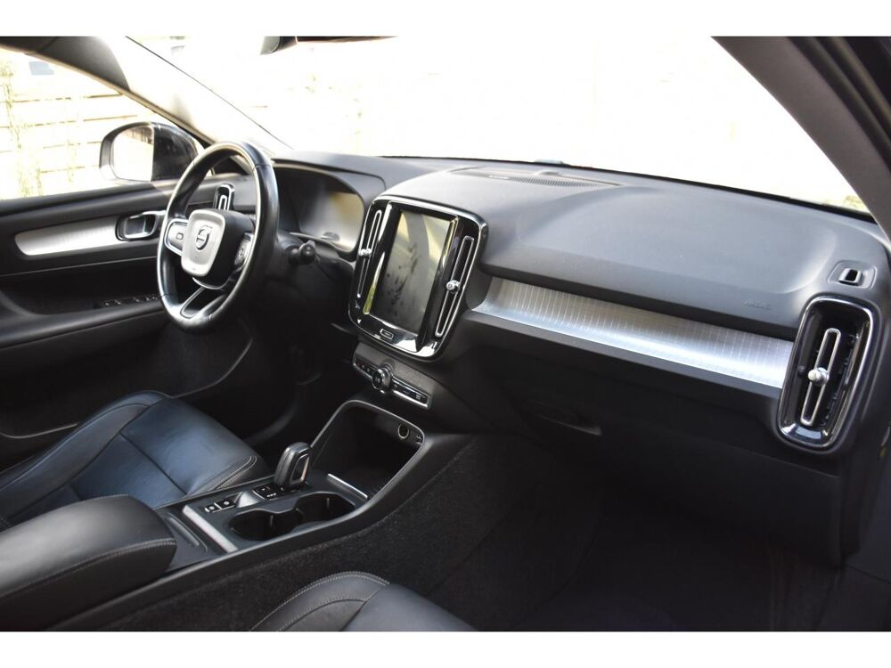 XC40 D4 AWD AdBlue - 190 - BVA Geartronic Momentum 2018 occasion 06250 Mougins
