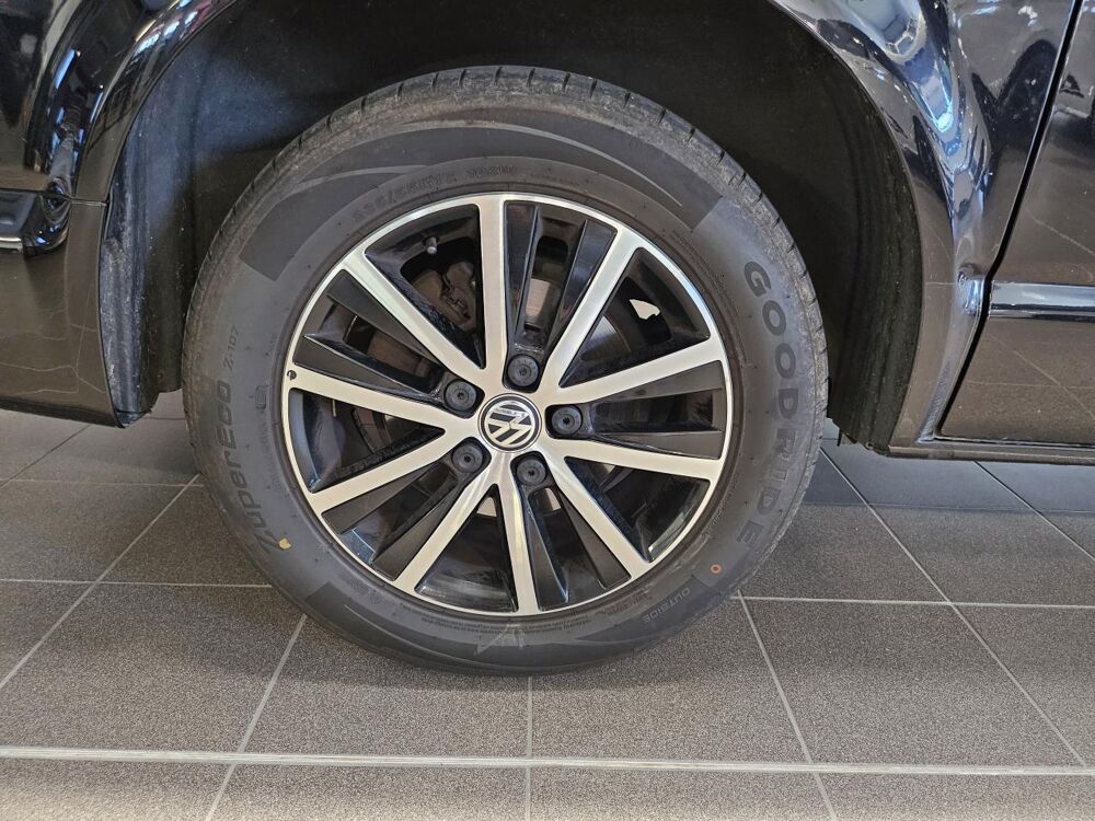 MULTIVAN T6 2.0 TDI 150 DSG 7PL CONFORTLINE 2018 occasion 26000 Valence