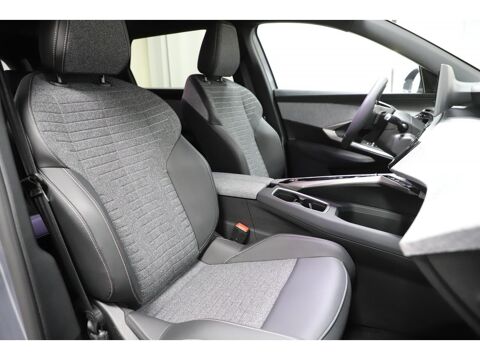 5008 Allure 1.2 Hybrid 145 e-DCS6 7 Places 2025 occasion 06550 La Roquette-sur-Siagne