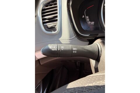 Espace V INITIALE PARIS 4 CONTROL - 1.6 DCI 160 EDC 5 PLACES - ENTR 2017 occasion 78760 Jouars-Pontchartrain