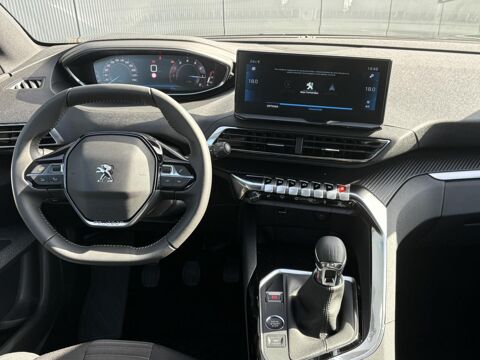 3008 PureTech 130 Active Pack avec GPS 10\', Cam&eacute;ra et Apple Car 2023 occasion 35300 Foug&egrave;res