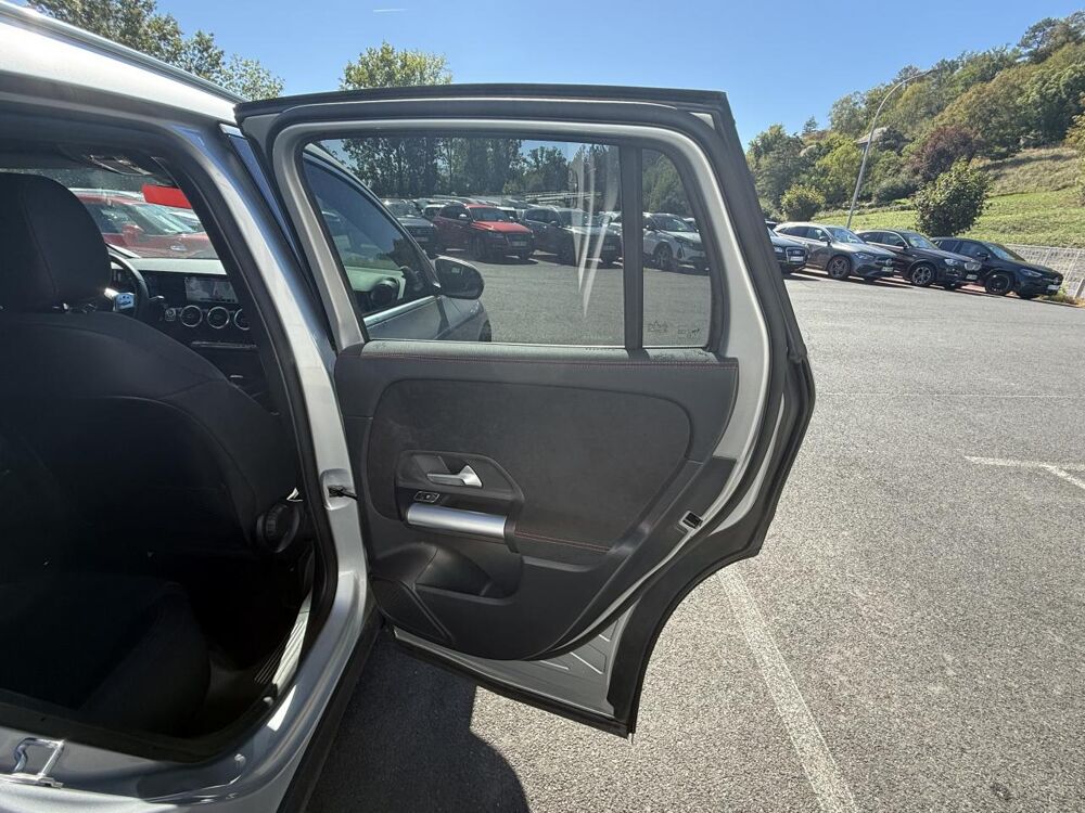 Classe GLA 200d - BV 8G-DCT - AMG Line - CAMERA AR + CARPLAY 2023 occasion 19100 Brive-la-Gaillarde