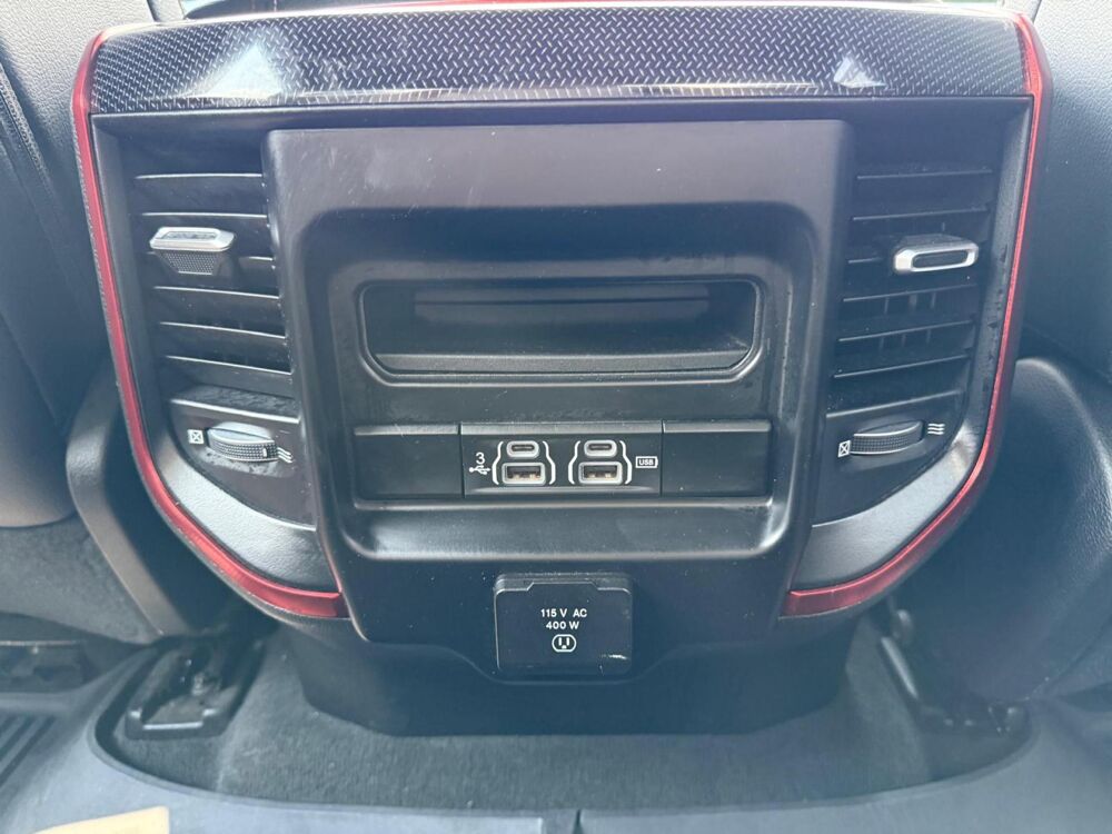 RAM 1500 CREW REBEL AIR BOX 2019 2019 occasion 91830 Le Coudray-Montceaux