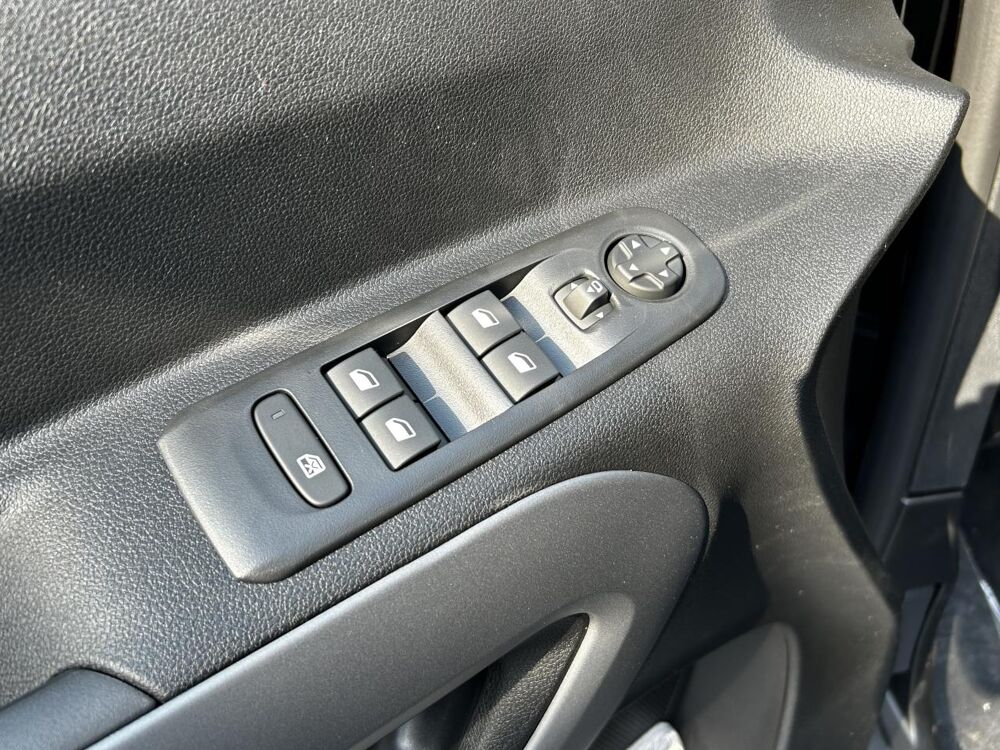 Berlingo M // N1 BlueHDi 130 Plus EAT8 5pl  CarPlay  JA16Noir  Rad 2026 occasion 34190 Ganges
