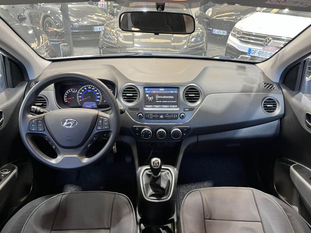 i10 1.0 INTUITIVE S&S - CLIM - BLUETOOTH - REGULATEUR 2018 occasion 13760 Saint-Cannat