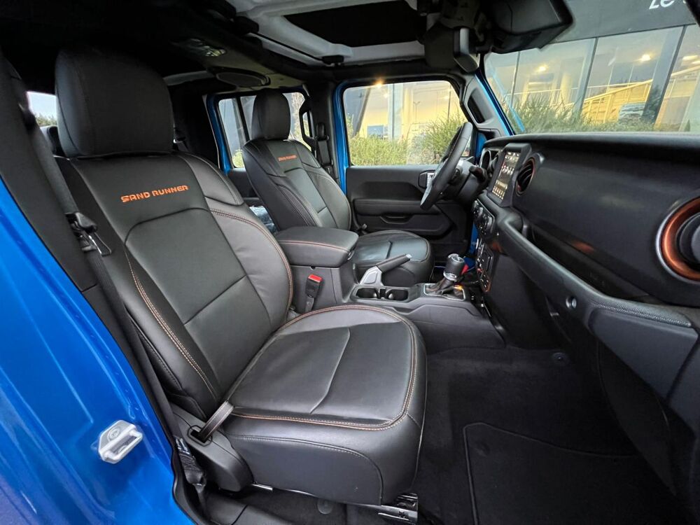 Divers Crew cab MOJAVE V6 3.6L Pentastar VVT 2021 occasion 91830 Le Coudray-Montceaux
