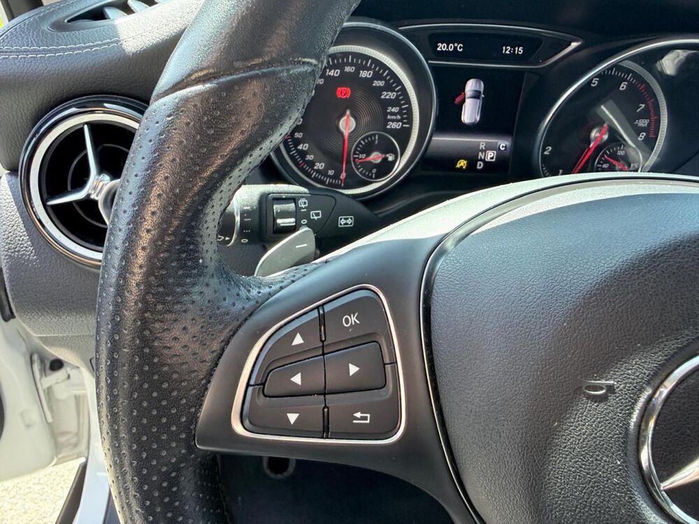 Classe GLA 1.6 200 155 SPORT EDITION 7G-DCT BVA pack amg/radar/hayon:/ 2020 occasion 42170 Saint-Just-Saint-Rambert