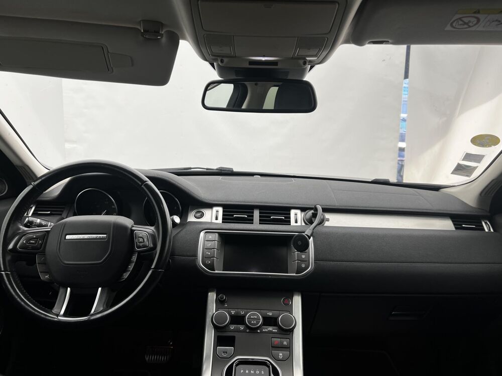 Range Rover Evoque 2.0 TD4 - 150 ch - Bo&icirc;te automatique - SE Dynamic - Garantie 2015 occasion 33130 B&egrave;gles