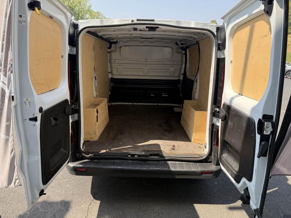 Trafic L1H1 2800 Kg 2.0 Blue dCi - 130 Fourgon Confort L1H1 TVA REC 2023 occasion 19100 Brive-la-Gaillarde