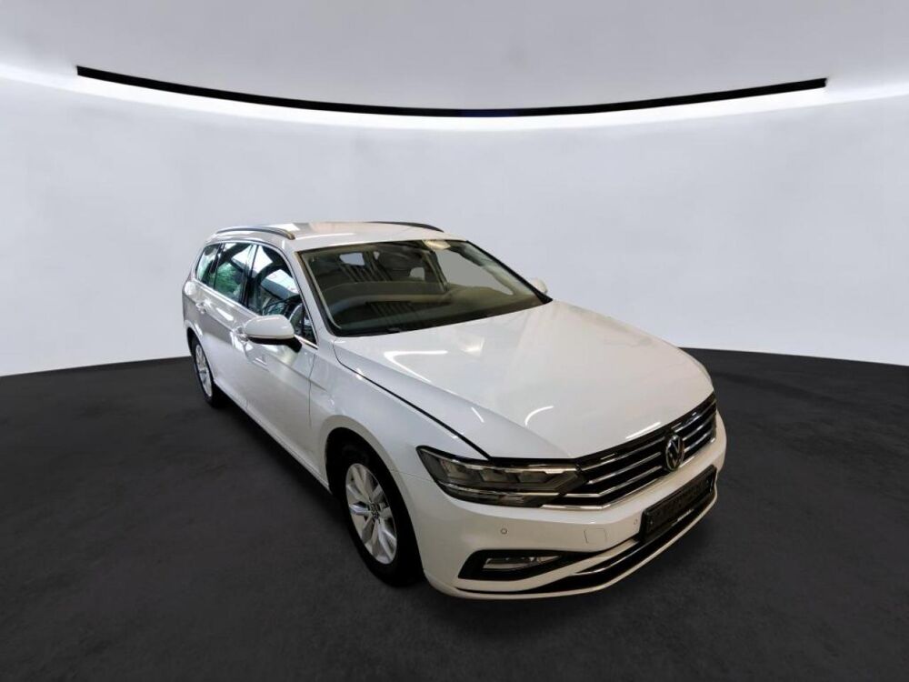 Passat 2.0 TDI 150 DSG Business 2024 occasion 35300 Foug&egrave;res