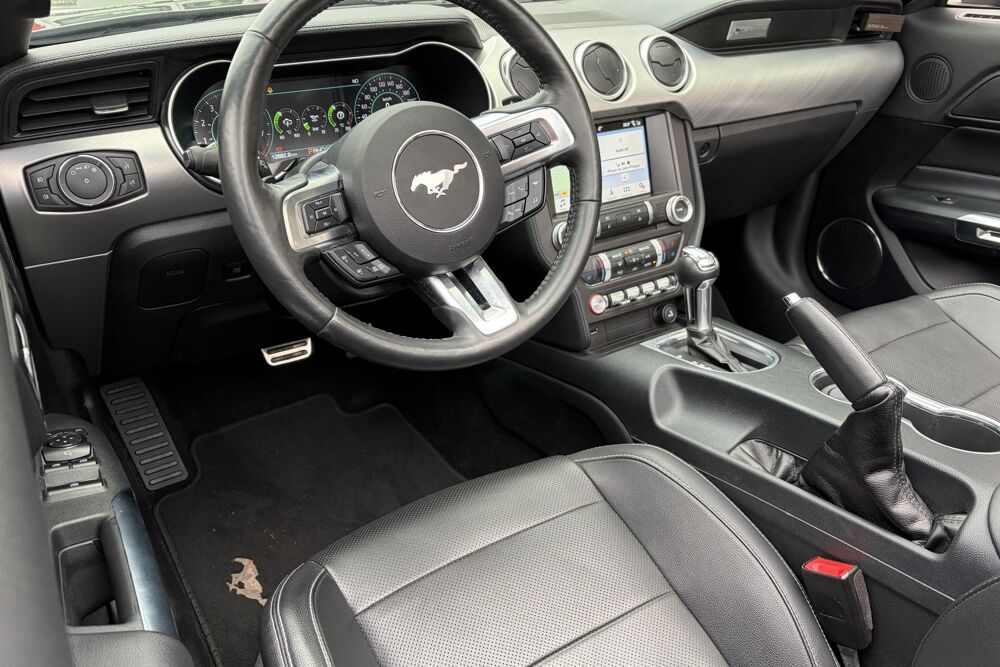 Mustang 5.0 V8 450 ceramique + echappement - cabriolet gt 2019 occasion 78760 Jouars-Pontchartrain