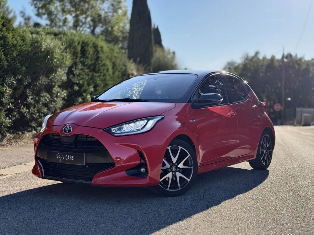 Yaris DESIGN Hybrid 116Ch - CAM - TOIT PANO - CARPLAY - REGULATEUR 2021 occasion 13760 Saint-Cannat