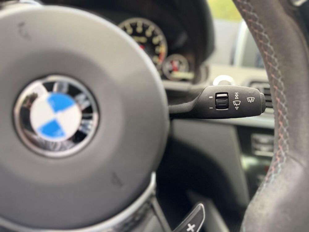 M6 F13 - LIGNE AKRA - PACK CARBONE - HUD - CAM - SIEGES NAPA 2013 occasion 13760 Saint-Cannat