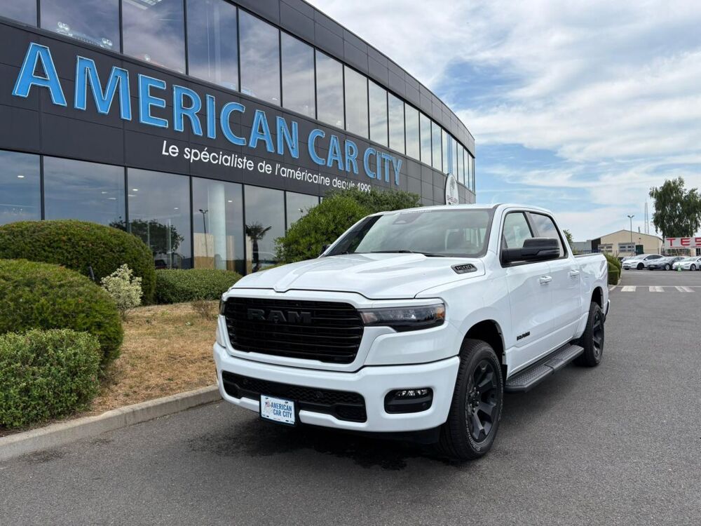 RAM 1500 CREW CAB SPORT BLACK PACKAGE 2025 occasion 91830 Le Coudray-Montceaux
