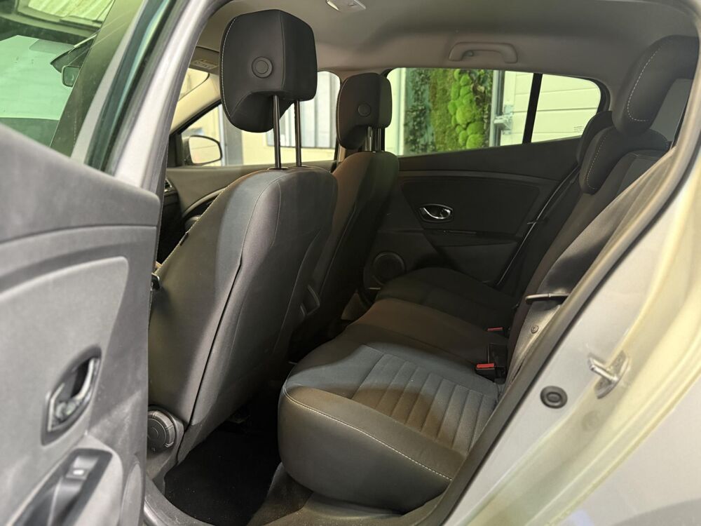 M&eacute;gane 1.2 Energy TCe - 115 Euro 6 Limited GARANTIE 12 MOIS 2015 occasion 94360 Bry-sur-Marne