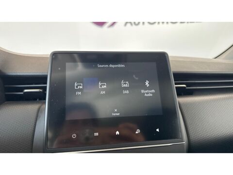 Clio 1.0 Tce - 90 ch V Equilibre / CARPLAY / SUIVI FACTURES / CLI 2023 occasion 17600 Saujon