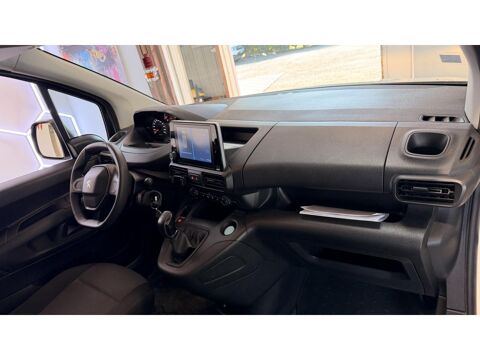 Partner fourgon standard PREMIUM - 650 KG 1.5 BlueHDi S&S - 100 ch 2020 occasion 16000 Angoul&ecirc;me