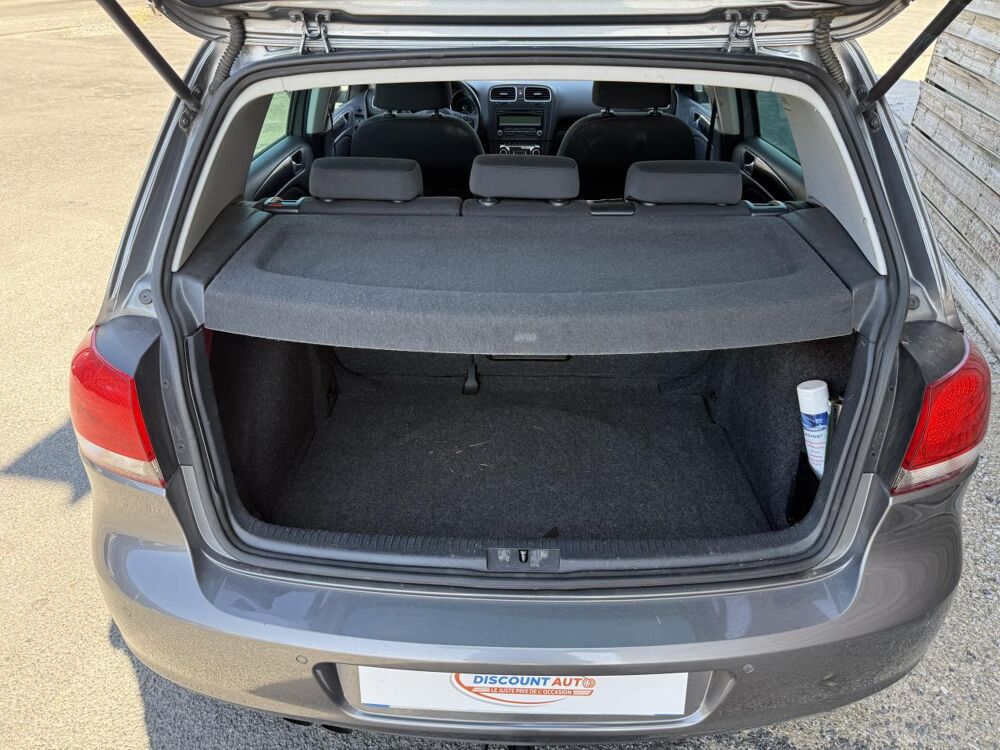 Golf 1.4 16V TSI - 122 Boite auto VI BERLINE Confortline 2011 occasion 19100 Brive-la-Gaillarde